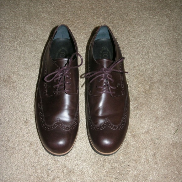 Tod\'s Dark Oxblood Leather Wingtips Size 10M NWOB main image 6